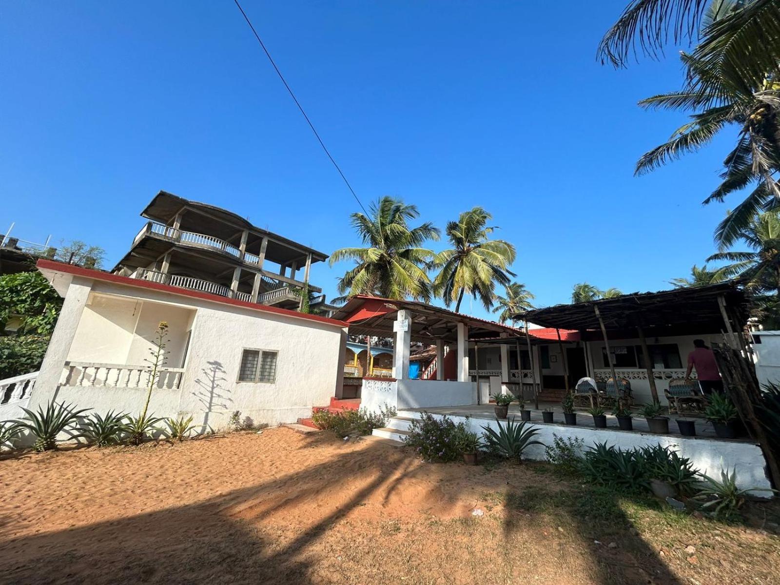 Ocean View Goan Beach House Калангуте Екстериор снимка