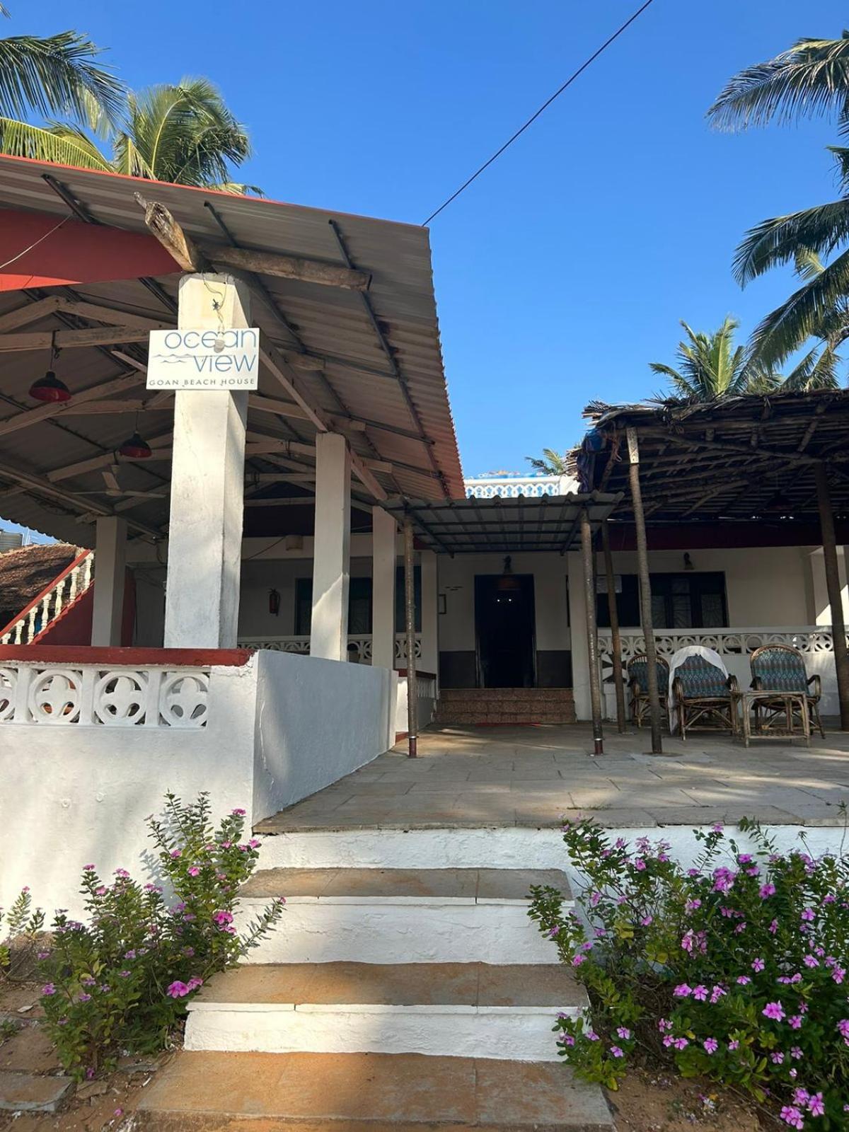 Ocean View Goan Beach House Калангуте Екстериор снимка