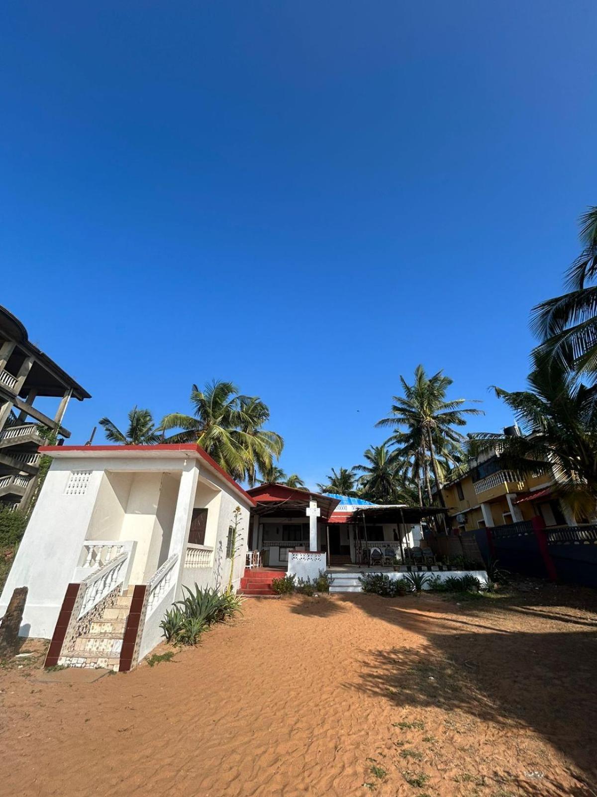 Ocean View Goan Beach House Калангуте Екстериор снимка