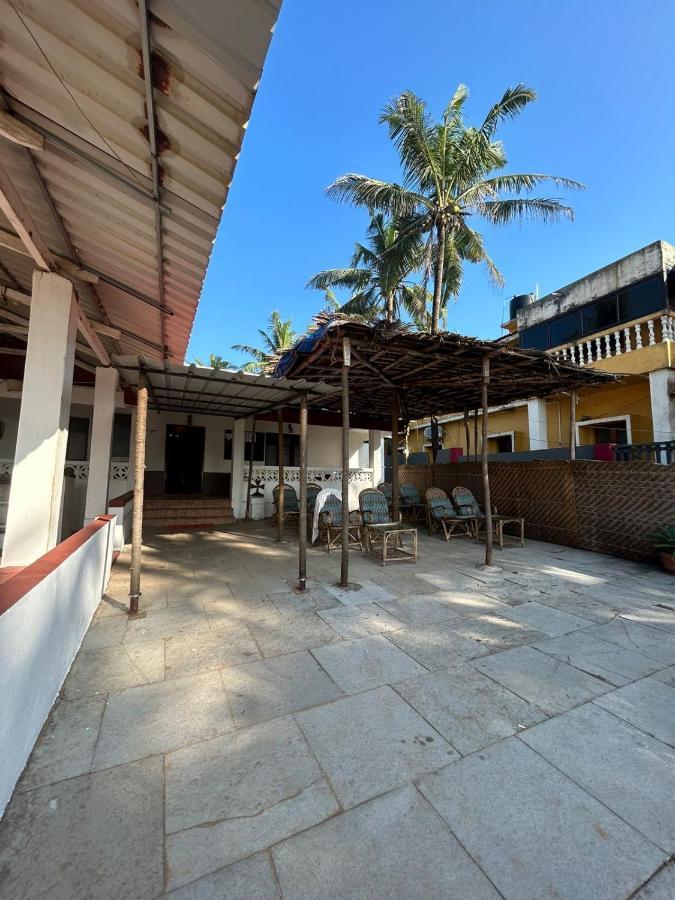 Ocean View Goan Beach House Калангуте Екстериор снимка